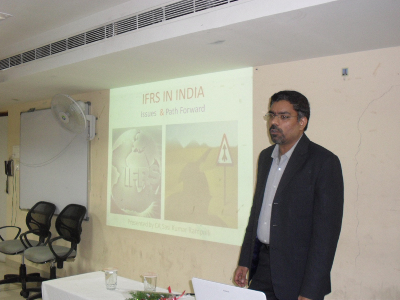 CA Sasi Kumar delivering a lecture on IFRS at ICAI Vijayawada